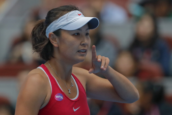 WTA “앞으로 중국서 대회 안 연다…펑솨이 의혹 밝혀라“