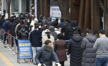 “7000명 넘었다“…재택치료 강화, 가족 격리자 기간 7일로 단축