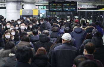 다시 거리두기…서울 대중교통 야간운행 20% 줄어든다