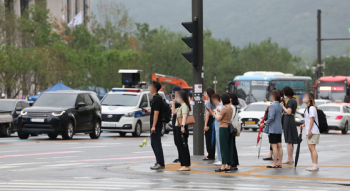 폭우로 서울 동부간선도로 전 구간 '진입 통제'