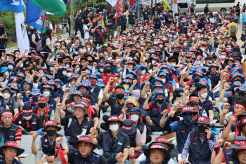 서울 도심서 민주노총 대규모 집회…용산 대통령실 행진도