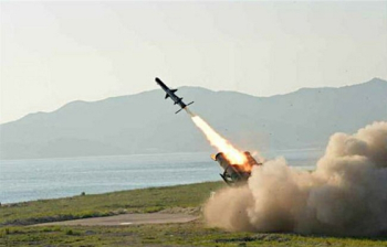 [속보] 북한, 윤 대통령 취임 100일에 순항미사일 2발 발사