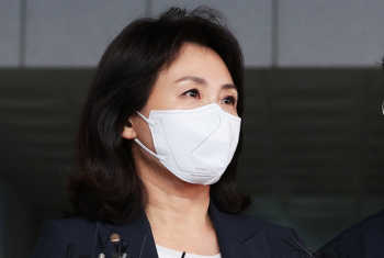 검찰, 김혜경 수행비서 사전영장 청구…'법카 의혹' 핵심인물 