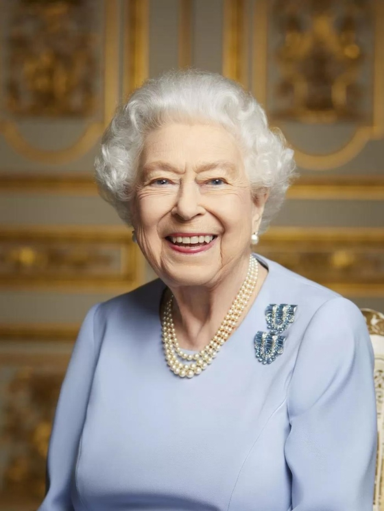 영국 왕실이 공개한 고 엘리자베스 2세 영국 여왕의 즉위 70주년 기념사진. 〈사진-영국 왕실 인스타그램 캡처〉