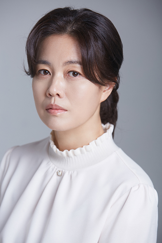 배우 김정영〈사진=에스더블유엠피〉