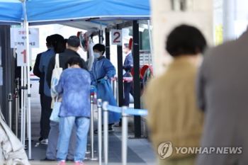 당정, 오늘 '해외입국자 코로나검사 면제' 논의