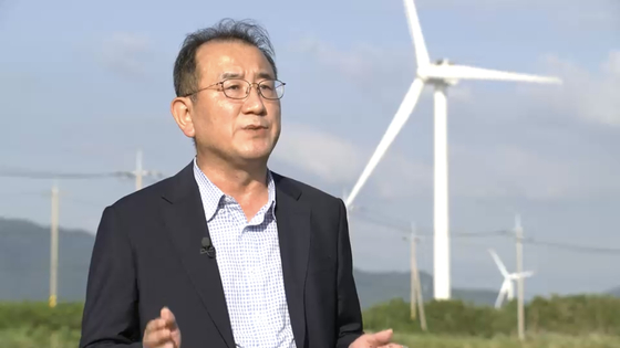 진종욱 두산 에너빌리티 상무가 국내 풍력발전 산업에 대해 이야기하고 있다.