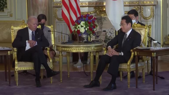방일한 바이든 미국 대통령이 지난 5월 기시다 후미오 일본 총리와 정상회담하는 모습 〈사진=로이터 캡처〉