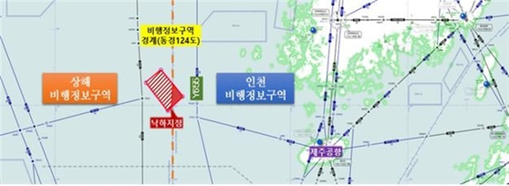 중국 우주발사체 파편의 낙하 예상 구역. 〈사진-국토교통부〉