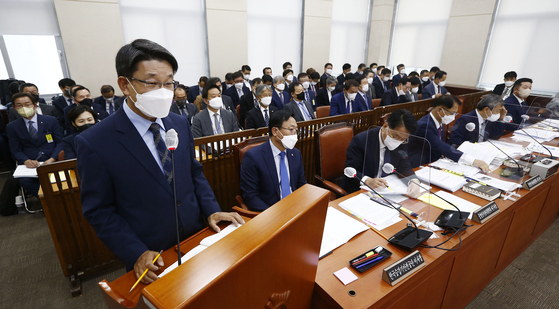 국정감사 참석한 이흥교 소방청장 (지난 5일/ 출처 : 연합뉴스)