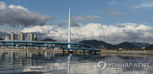 구름 많은 날씨 〈사진=연합뉴스〉