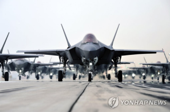 “북한 군용기 180여개 항적 탐지…F-35A 등 출동 대응“