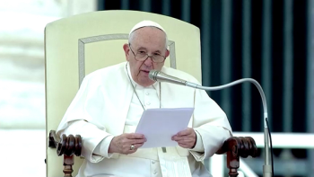 교황 “대화는 '평화의 산소', 전쟁 멈추고 대화하라“