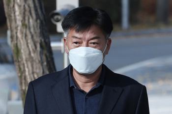 '서해 피격' 김홍희 전 해경청장 석방…법원, 구속적부심 인용