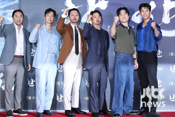 [인터뷰] '한산 리덕스' 김한민 감독 "진정한 완결본, 매우 만족"