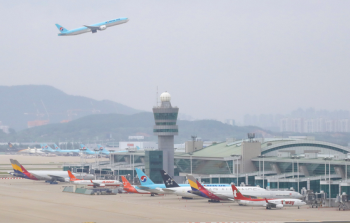 미 위성 잔해 추락 가능성에 전국 공항 항공기 이륙 한때 중단