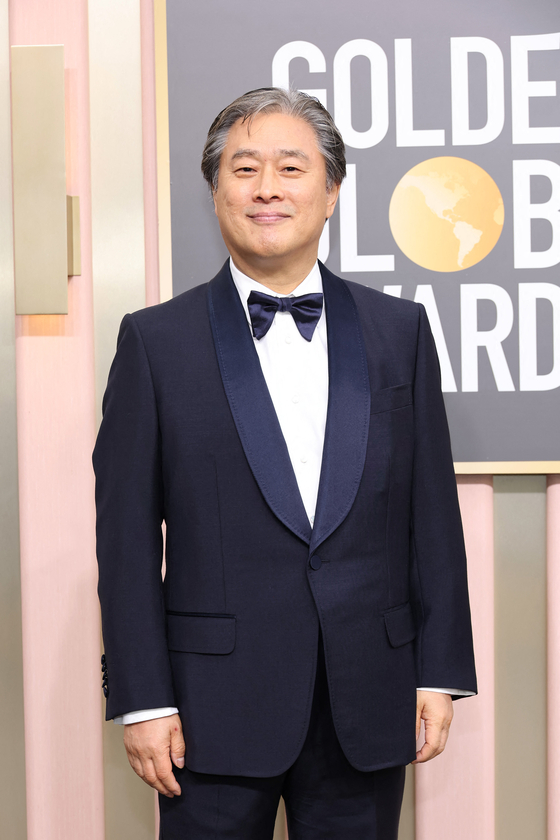 〈YONHAP PHOTO-2176〉 BEVERLY HILLS, CALIFORNIA - JANUARY 10: Park Chan-wook attends the 80th Annual Golden Globe Awards at The Beverly Hilton on January 10, 2023 in Beverly Hills, California.   Amy Sussman/Getty Images/AFP (Photo by Amy Sussman / GETTY IMAGES NORTH AMERICA / Getty Images via AFP)/2023-01-11 08:29:55/ 〈저작권자 ⓒ 1980-2023 ㈜연합뉴스. 무단 전재 재배포 금지.〉