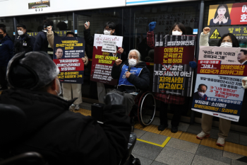 전장연, 출근길 시위 2차 조정안 불수용…서울시와 법적 공방 예상