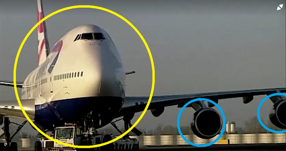 지난 50여년간 대형 제트기(점보 젯)의 상징이었던 보잉의 747이 단종된다. 시애틀타임스와 로이터 등은 '하늘의 여왕(Queen of the Skies)'이었던 보잉 747이 1574번째를 마지막으로 생산돼 이제 더 만들어지지 않는다고 현지시간 29일 보도했다. 마지막 보잉 747은 미국 화물항공사 아틀라스에 인도된다. 〈사진=로이터 영상 캡처〉 