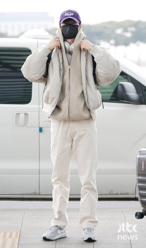 송강, 팬미팅 참석차 일본 출국..훈훈한 대학생 변신