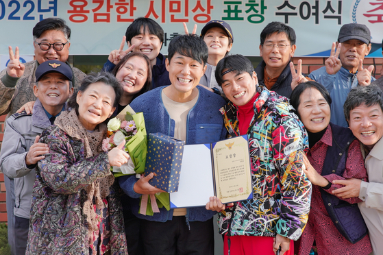 [인터뷰] '웅남이' 박성광 감독, 탈모·염증 생겨도 "영화 너무 좋아"