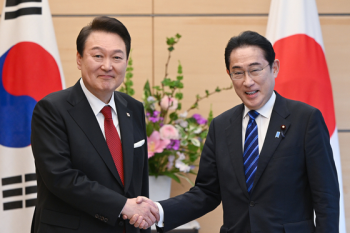 우린 '화이트리스트' 복원해줬는데…일본 경제산업상 “한국 자세 신중히 파악“