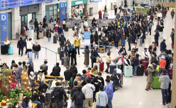 인천공항 지하 계단서 20대 떨어져…허리 다쳐 병원 치료