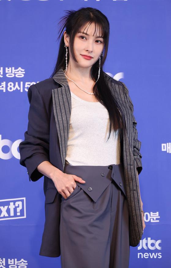 JTBC '알 유 넥스트?' 코치진 아이키