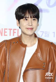 규현, 유재석·이효리와 한솥밥 먹나… 안테나 측 “긍정 논의 중“