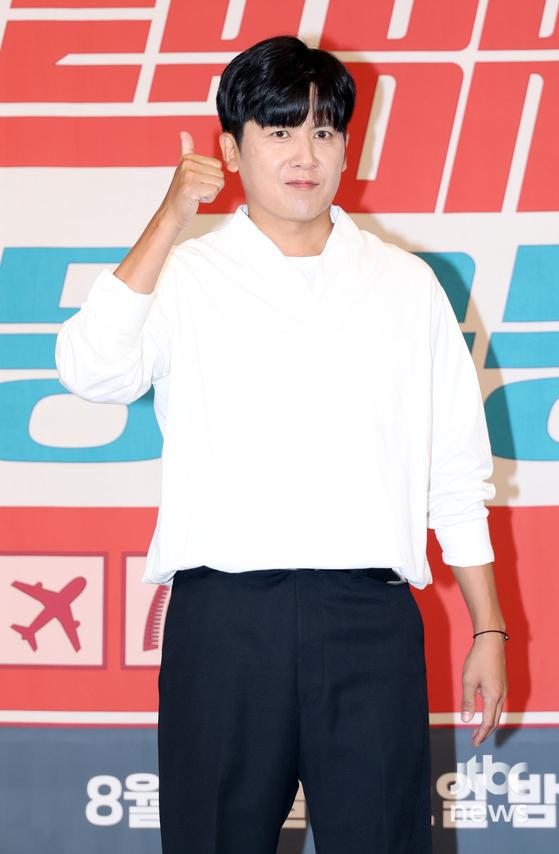 2일 오후 서울 서초구 잠원동 리버사이드호텔에서 JTBC 예능 '택배는 몽골몽골' 제작발표회가 열렸다. 김민석 PD, 박근형 PD와 김종국, 장혁, 차태현, 홍경민, 홍경인, 강훈이 참석했다. 김현우 엔터뉴스팀 기자 kim.hyunwoo3@jtbc.co.kr (콘텐트비즈니스본부)