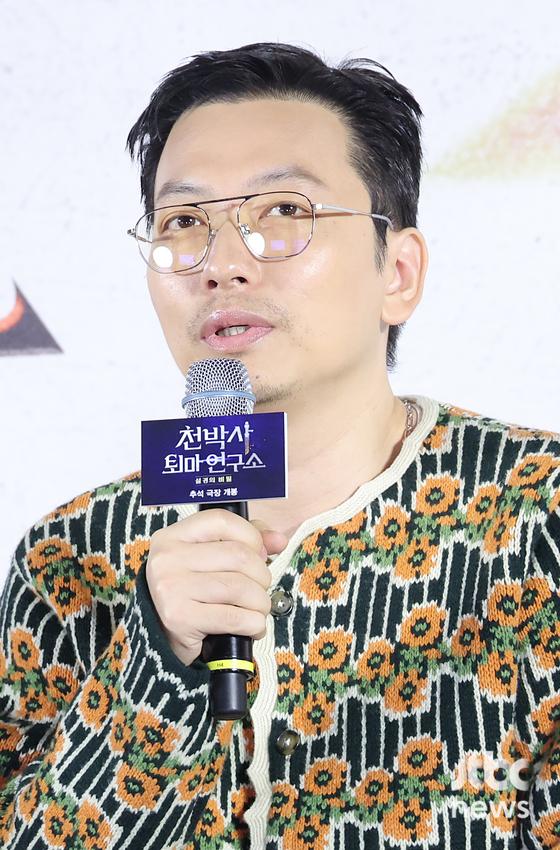 22일 오전 서울 용산 CGV 용산아이파크몰에서 영화 '천박사 퇴마 연구소: 설경의 비밀' 제작보고회가 열렸다. 김성식 감독과 배우 강동원, 허준호, 이솜, 이동휘, 김종수, 박소이가 참석했다. 박세완 엔터뉴스팀 기자 park.sewan@jtbc.co.kr (콘텐트비즈니스본부)