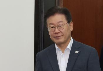 “이재명 대표, 내일 오전 쌍방울 대북송금 관련 조사 받으러 갈 것“