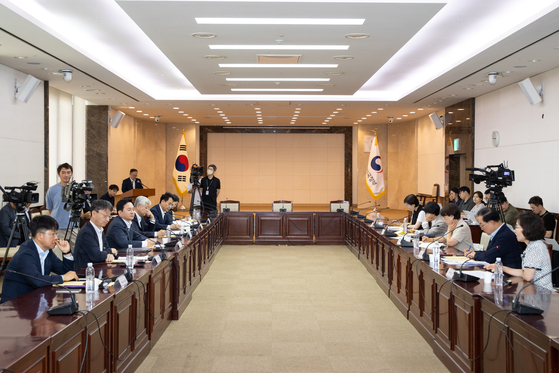 오늘(10일) 정부서울청사에서 열린 공공주택 혁신 간담회 (사진=국토교통부)