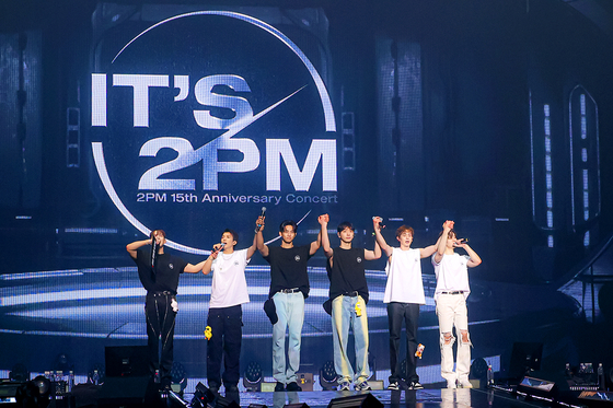 2PM 15주년 콘서트 현장 이미지