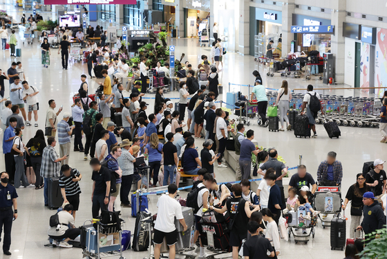 기사와 무관한 자료사진. 사진은 지난달 17일 오후 인천국제공항 제1터미널 입국장 모습 〈사진=연합뉴스〉