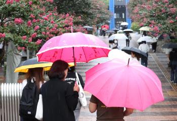 '우산 챙기세요' 전국에 가을비…낮 최고 21~27도