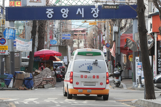 구급차를 사적으로 이용하는 사례가 반복되고 있다. 〈사진=연합뉴스〉