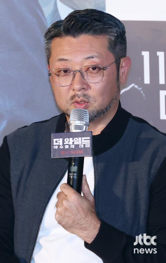 30일 오후 서울 용산 CGV아이파크몰에서 영화 '더 와일드 : 야수들의 전쟁' 언론시사회가 열렸다. 김봉한 감독과 박성웅, 오대환, 서지혜, 오달수, 주석태가 참석했다. 김현우 엔터뉴스팀 기자 kim.hyunwoo3@jtbc.co.kr (콘텐트비즈니스본부)