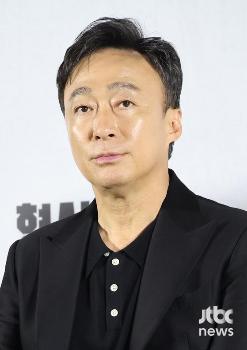 '운수 오진 날' 이성민 “'회장님 아닌 택시기사 같냐'고 질문하며 연기“  