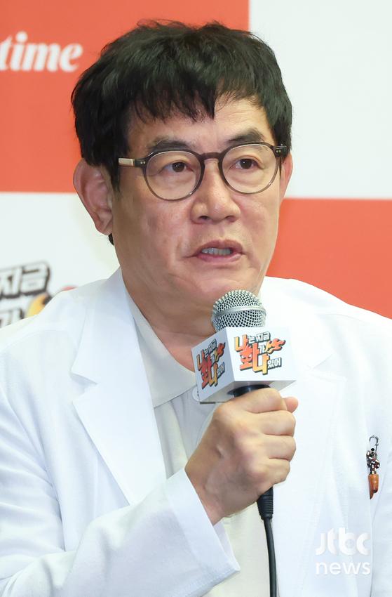 14일 오후 서울 마포구 상암동 스탠포트호텔에서 MBC에브리원 '나는 지금 화가 나있어' 제작발표회가 열렸다. 이유정PD와 개그맨 이경규, 박명수, 배우 권율, 방송인 덱스가 참석했다. 박세완 엔터뉴스팀 기자 park.sewan@jtbc.co.kr (콘텐트비즈니스본부)