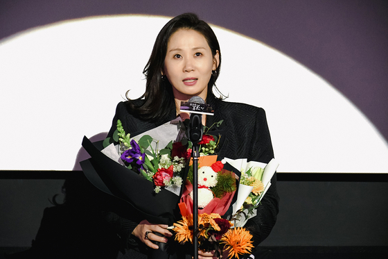 '드림팰리스' 김선영, '2023 올해의 여성영화인상' 연기상 수상