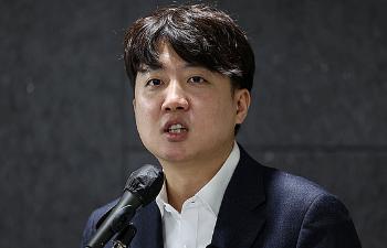 이준석 “돼지 눈으로 보면 돼지만 보일 것“…세력 교체 주장