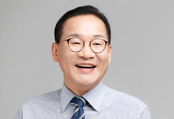 민주당 강위원, 총선출마 포기…“이재명·당 흔들 수 없어“