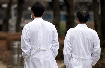 전공의단체 회장 “2000명, 너무 지나쳐…모든 대응방안 강구“