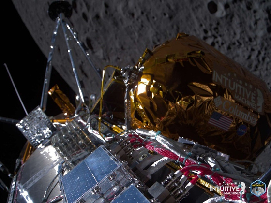 우주를 비행 중인 무인 달 착륙선 '오디세우스'. 〈사진=인튜이티브 머신스 홈페이지 캡처〉