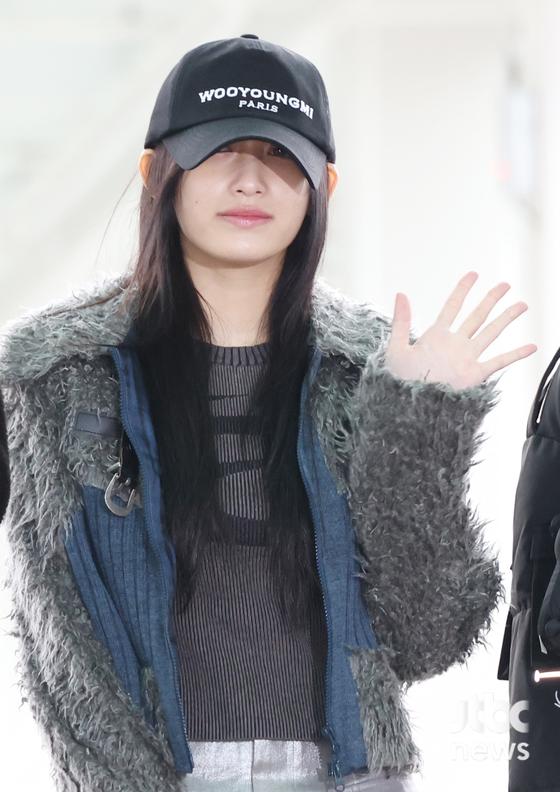 아이브·윤아·이영애, 공항에 등장만으로 시선강탈