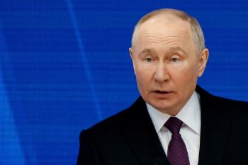 '핵 카드' 꺼낸 푸틴 “우크라에 개입하면 비극적 결말“