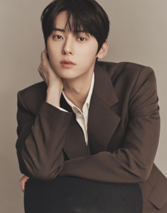 황민현