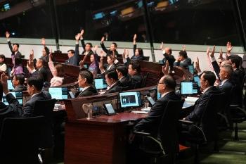 '반역은 최대 종신형'…홍콩판 국가보안법, 만장일치 통과