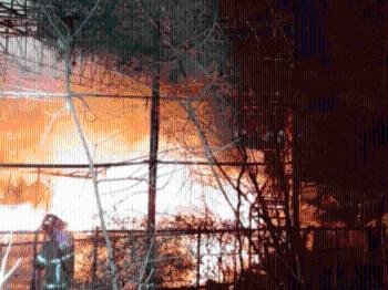 인천 왕길동 과자 보관 창고서 불…4시간 만에 큰불 잡혀